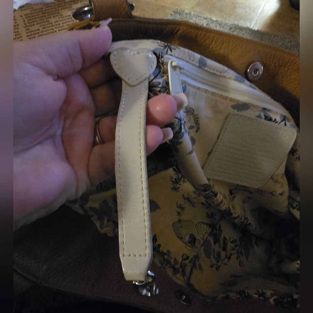 Brighton Tan Woven Handle Women's Large Shoulder Bag - Picture 11 of 12